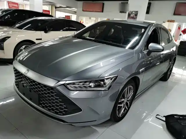 2023 BYD Qin