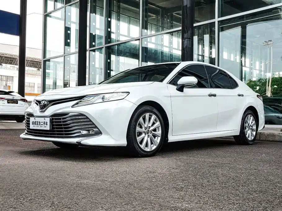 Toyota Camry 2018