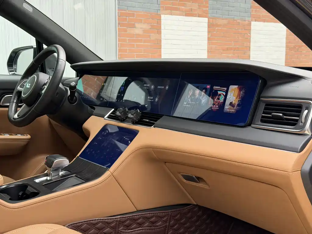 Li Auto Li ONE — миниатюра 4
