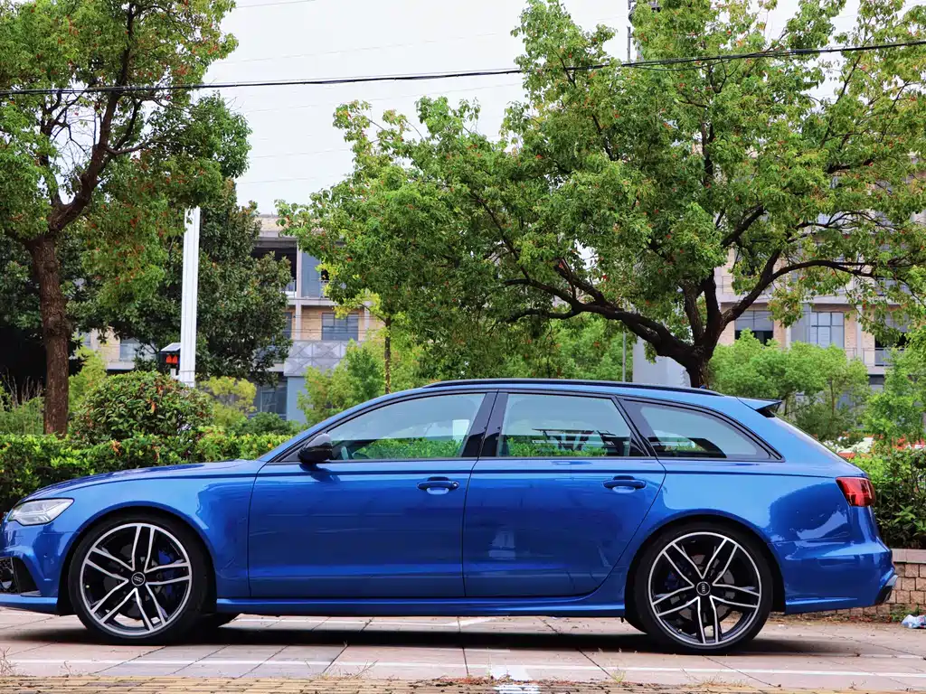 Audi RS 6 — миниатюра 4
