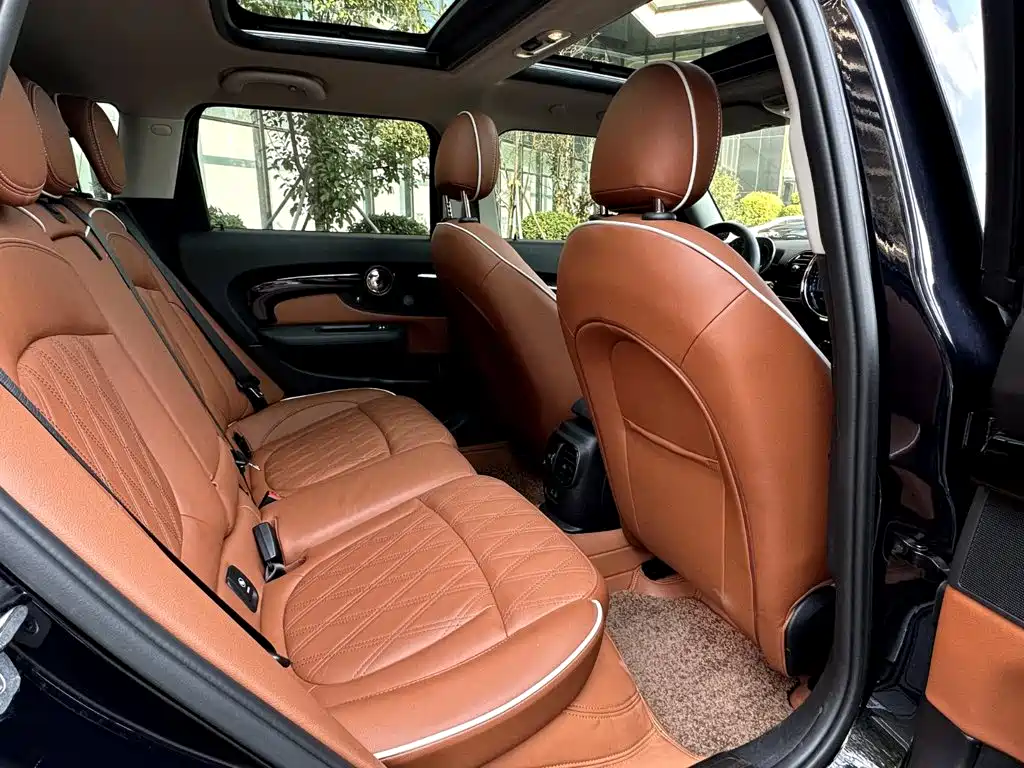 MINI Mini Clubman — миниатюра 10