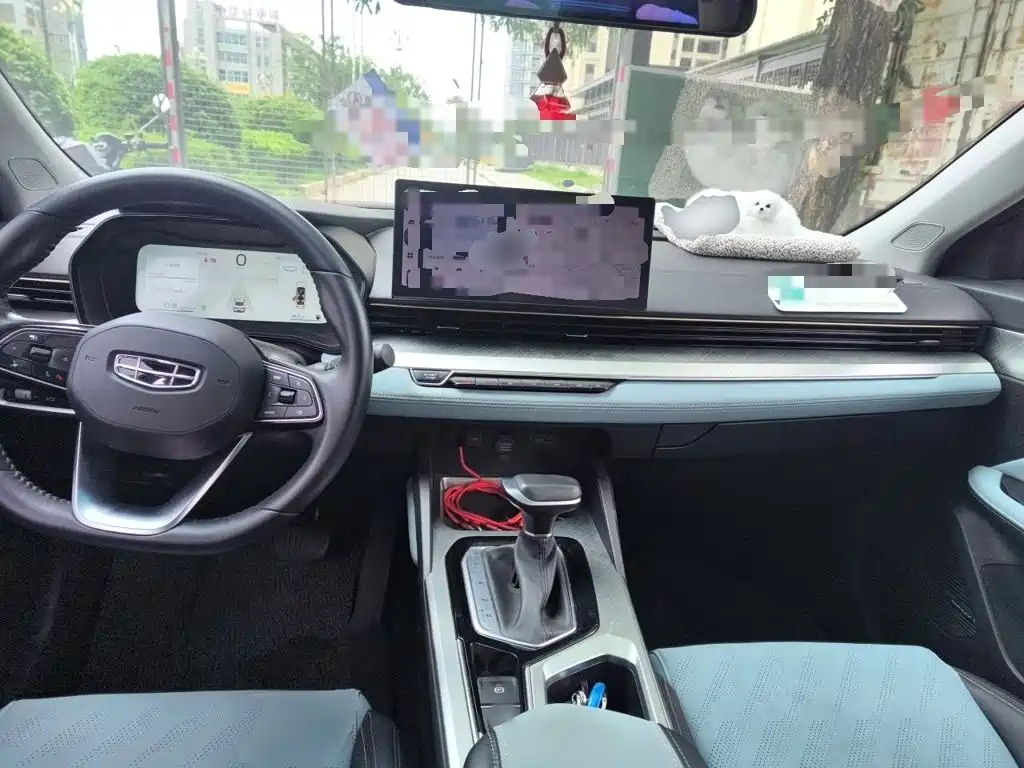 Geely Emgrand L — миниатюра 5