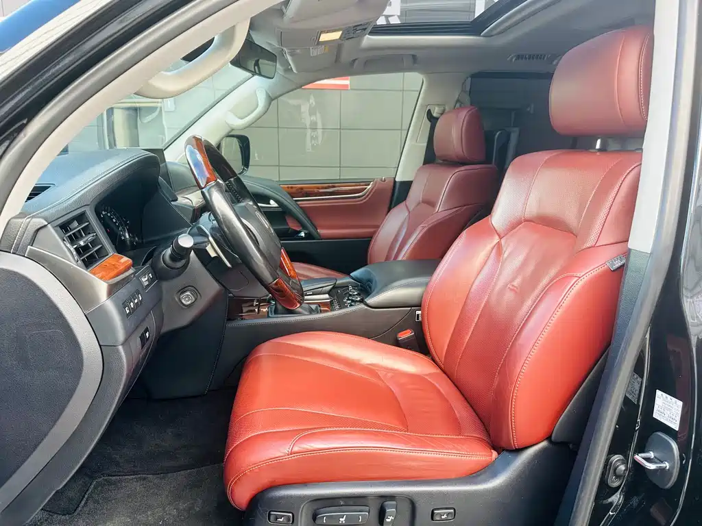 Lexus LX 2016 570 Luxury