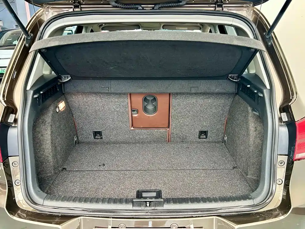 Volkswagen Tiguan — миниатюра 19
