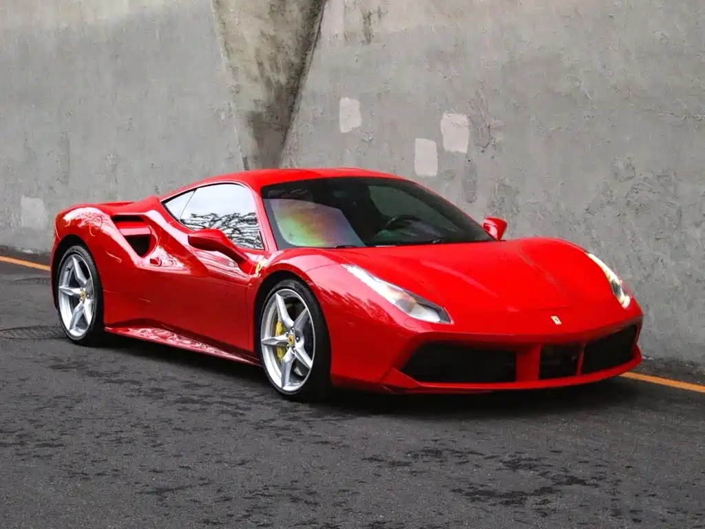 Ferrari 488 — миниатюра 3