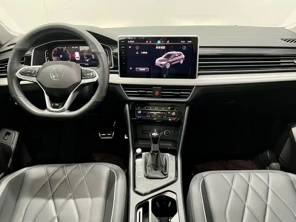 Volkswagen Tiguan L — миниатюра 13
