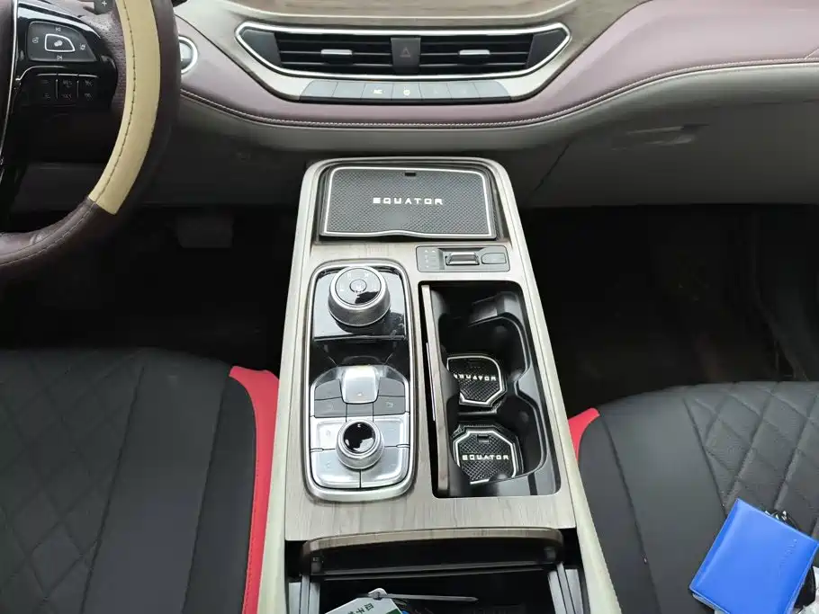 Ford Equator — миниатюра 16