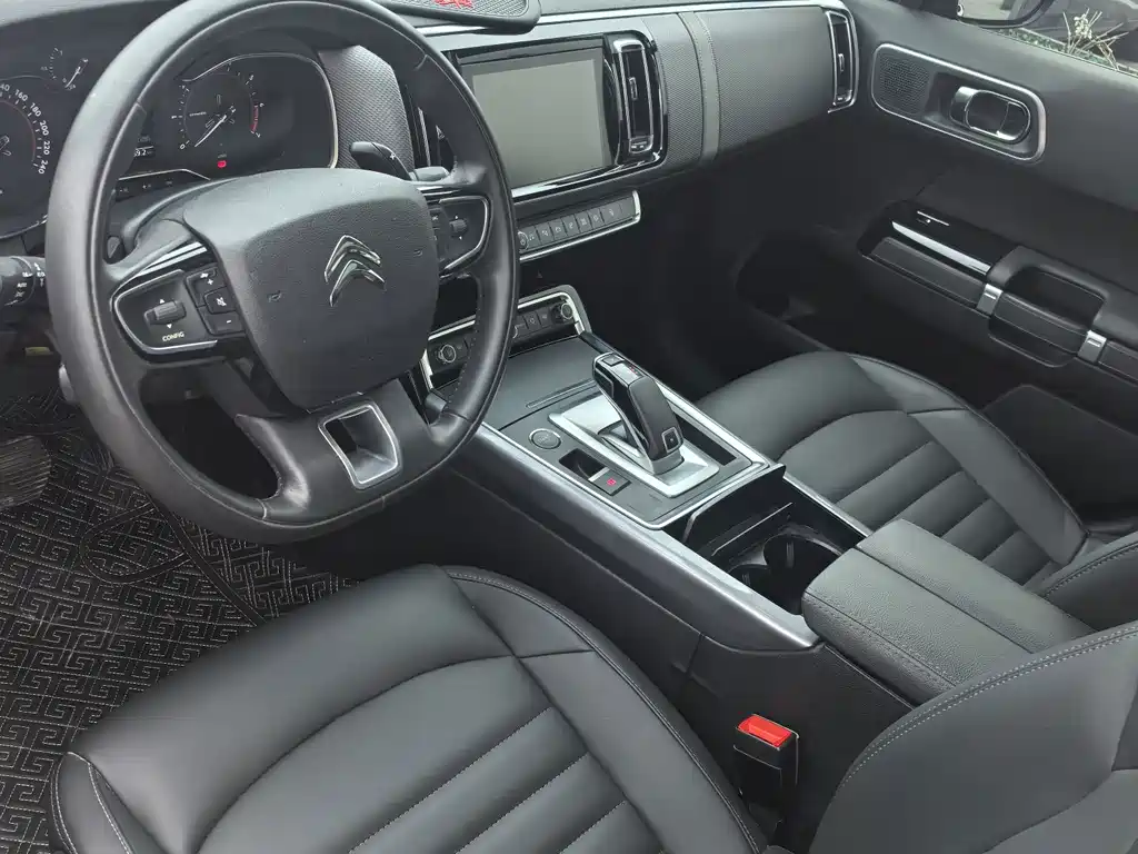 Citroen C6 — миниатюра 5