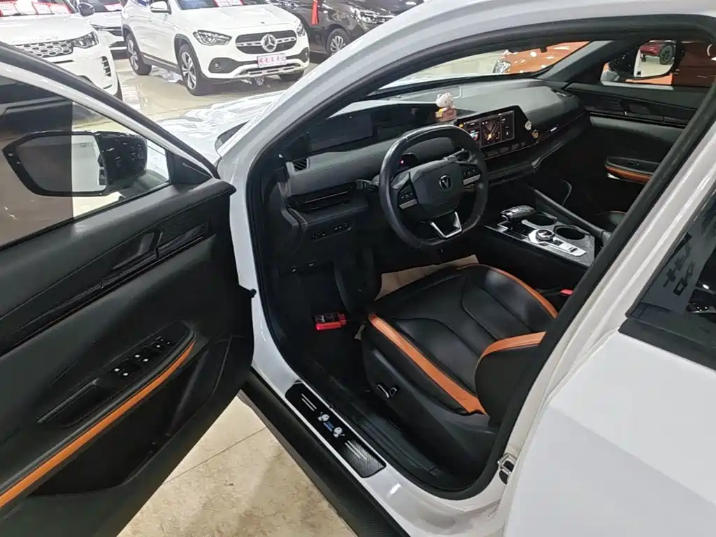 Changan UNI-V — миниатюра 16