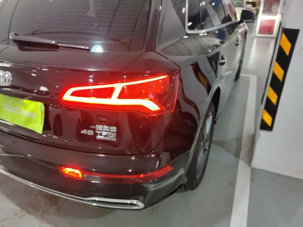 Audi Q5L — миниатюра 8