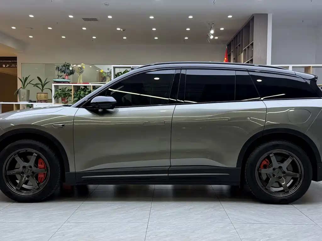 NIO ES6 — миниатюра 3