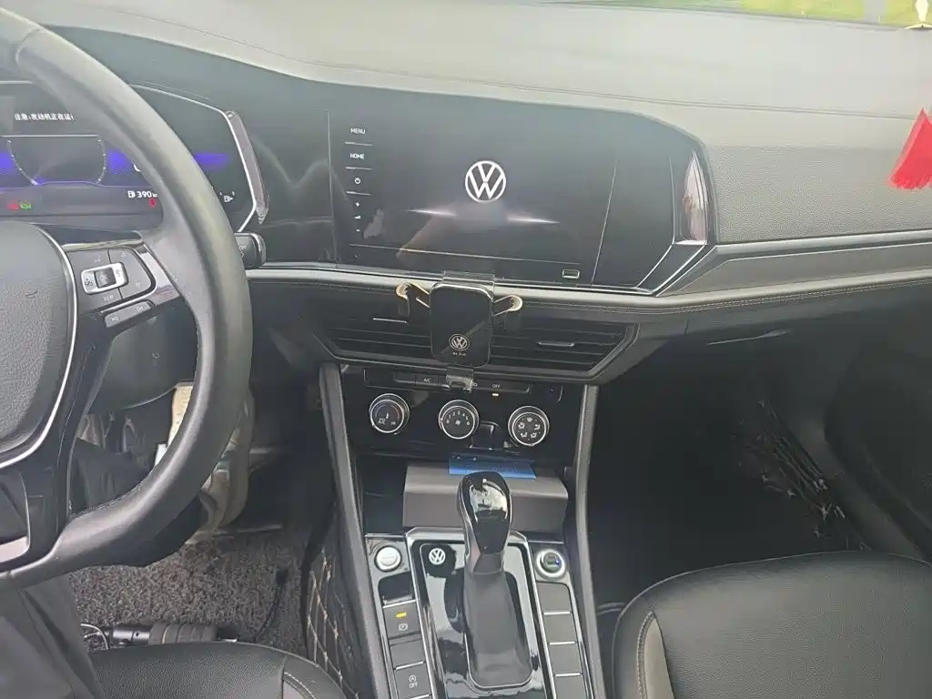 Volkswagen Sagitar — миниатюра 6