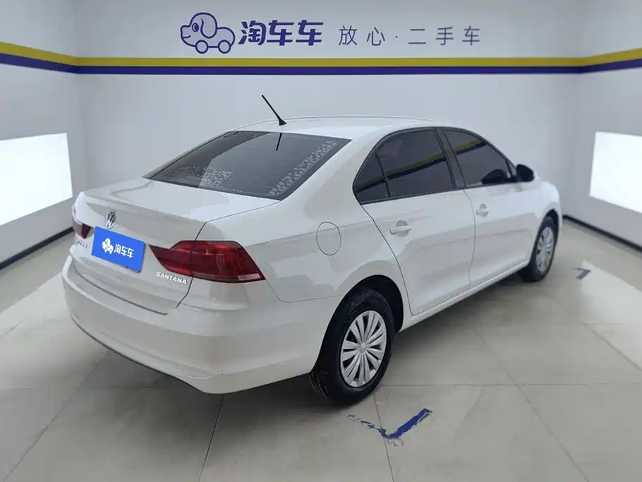 Volkswagen Santana — миниатюра 3