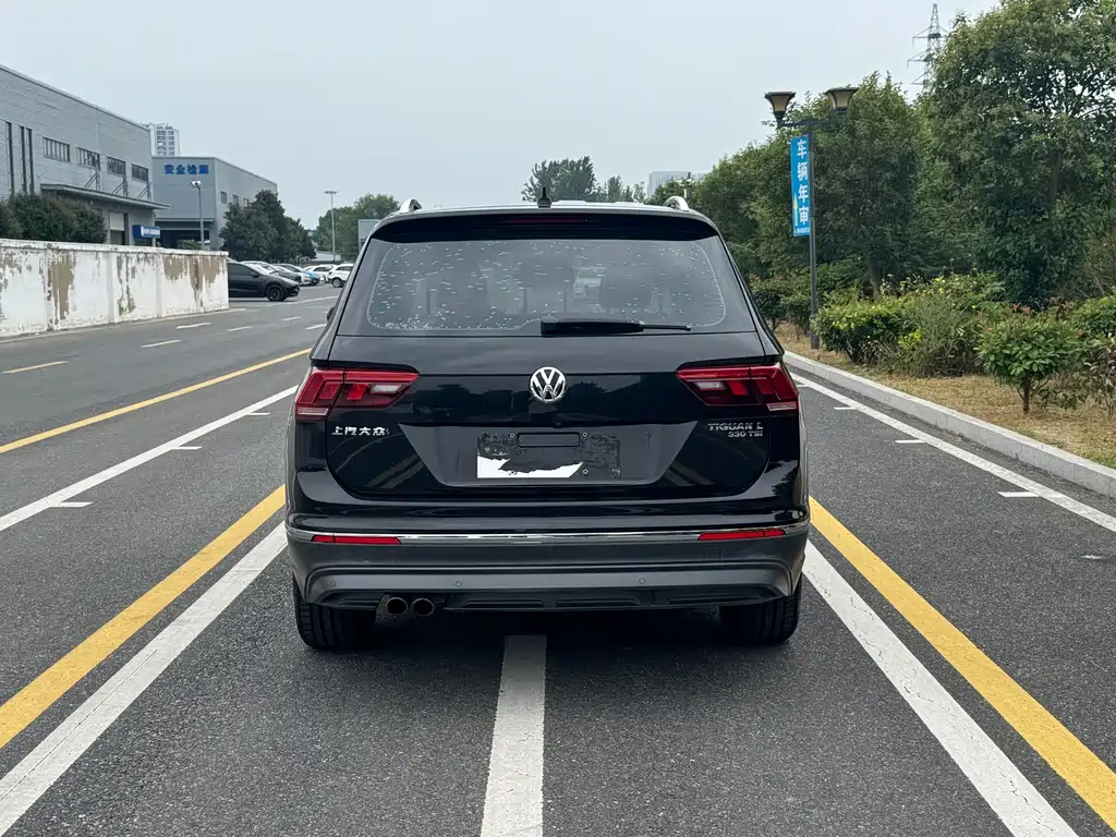 Volkswagen Tiguan L — миниатюра 13