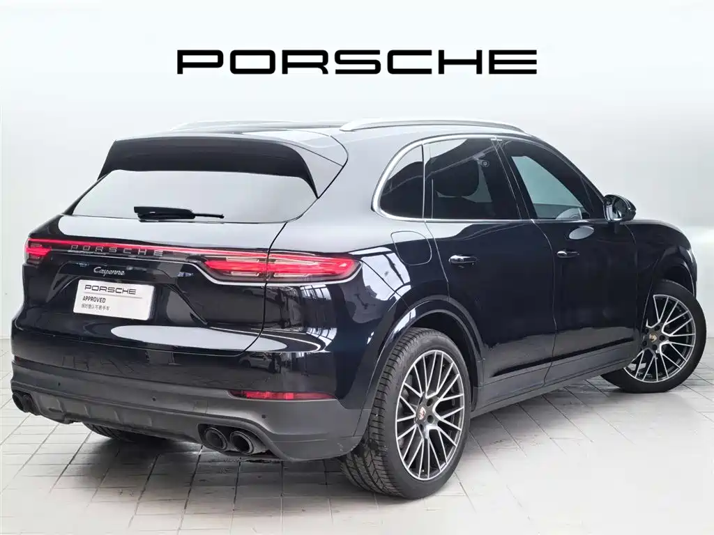 Porsche Cayenne — миниатюра 7