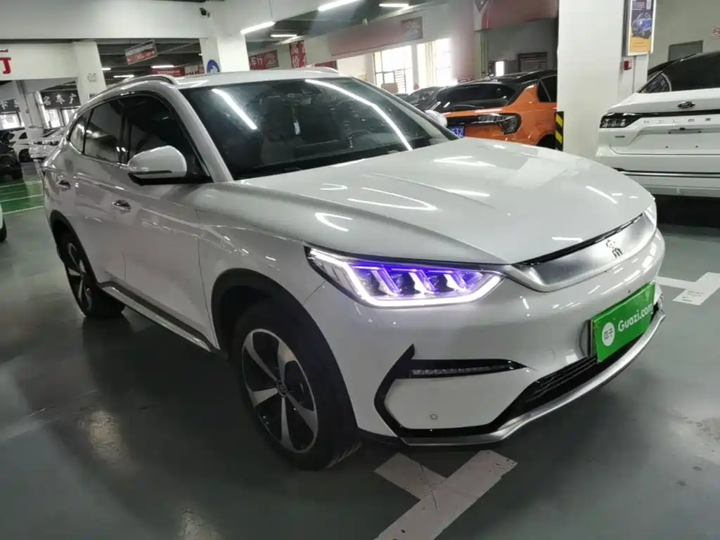 BYD PLUS New Energy — миниатюра 4