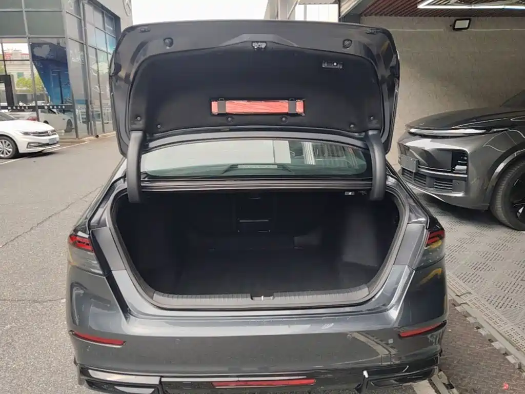 Honda Accord — миниатюра 19
