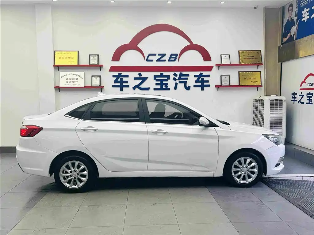 Changan V7 — миниатюра 9
