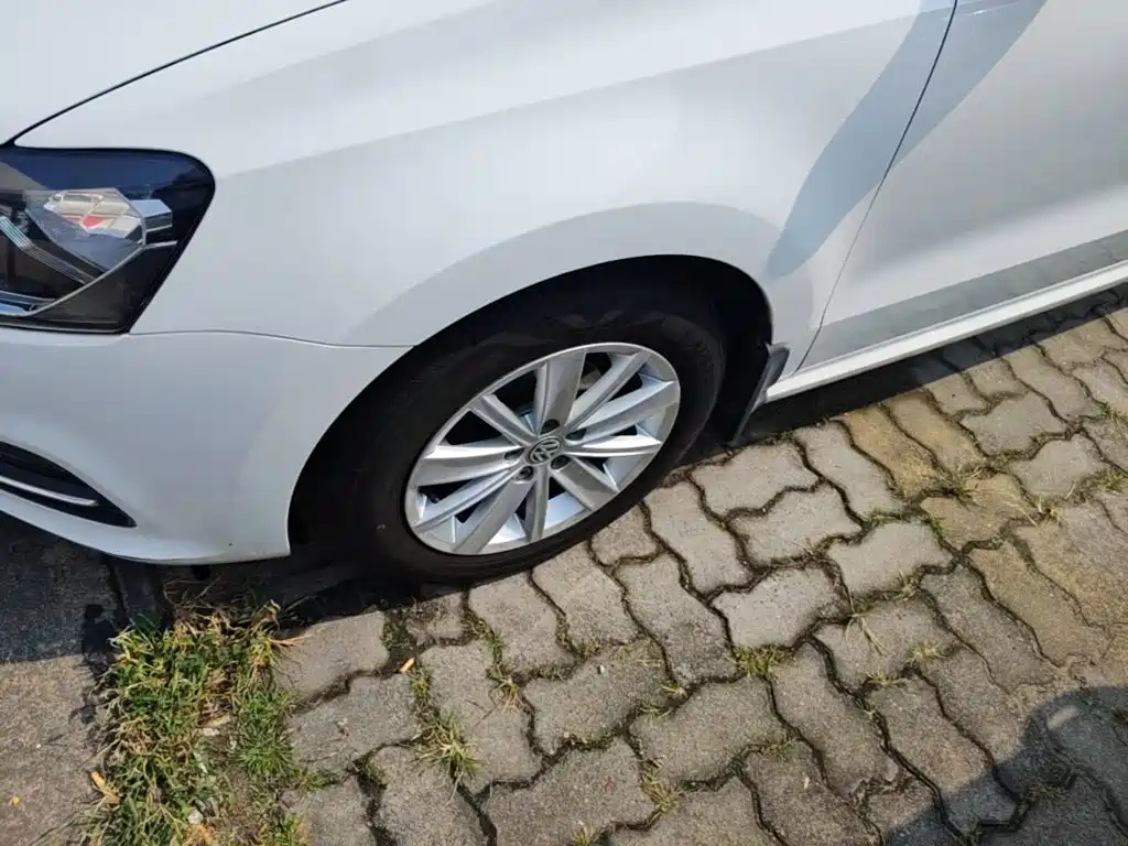 Volkswagen Polo — миниатюра 23