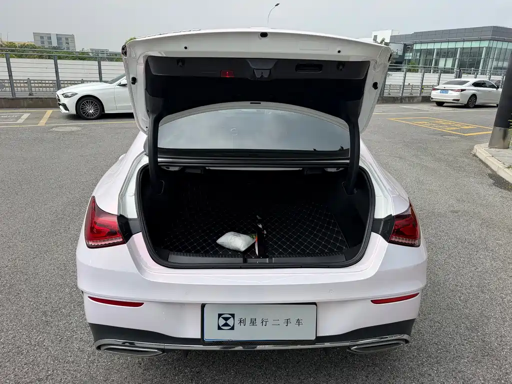 Mercedes-Benz CLA (Import) — миниатюра 23