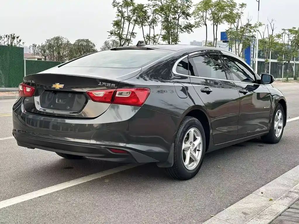 Chevrolet Malibu XL — миниатюра 7