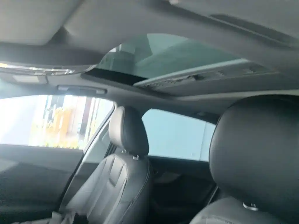 Audi A4L — миниатюра 18