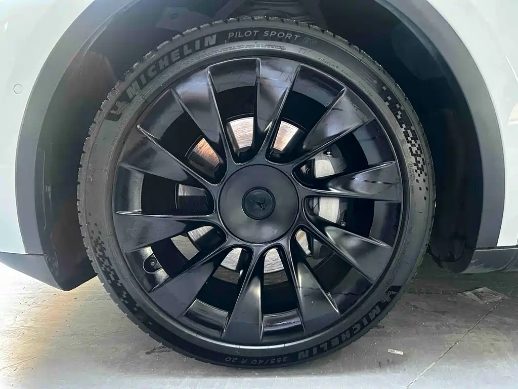 Tesla Model Y 2021 3D7