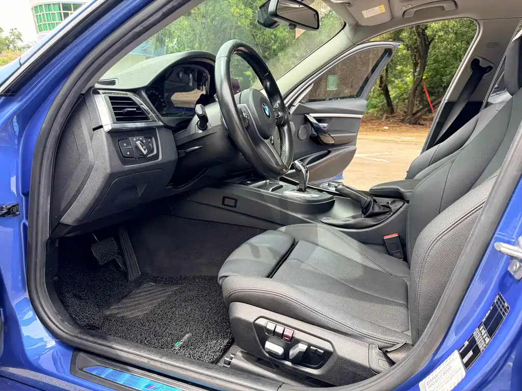 BMW 3 Series — миниатюра 10