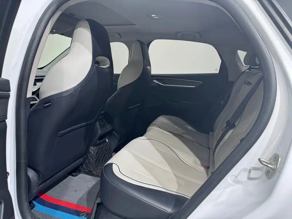 BYD Qin Plus PLUS 2023 Champion DM-i 120KM