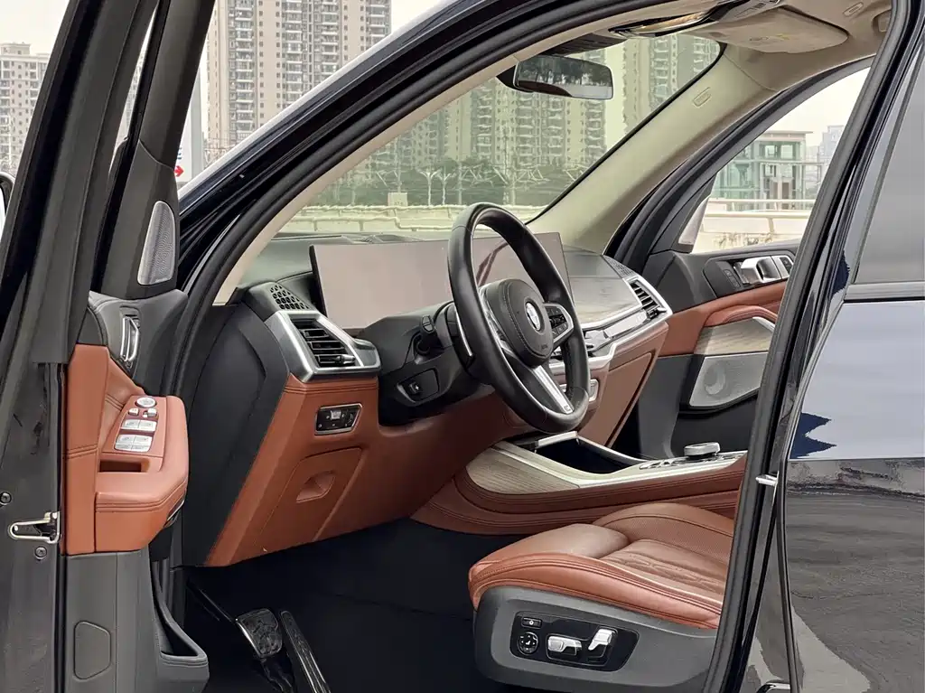 BMW X7 2023 xDrive40i Executive M Sport