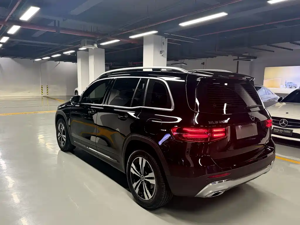 Mercedes-Benz GLB — миниатюра 6