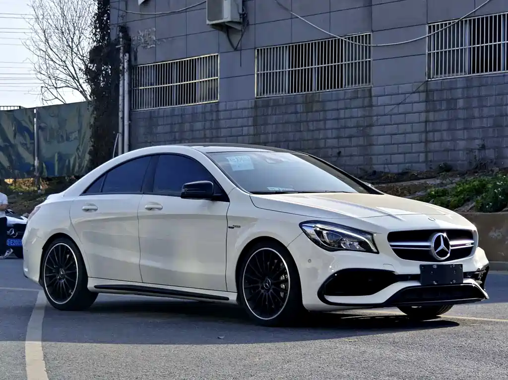 Mercedes-Benz CLA AMG — миниатюра 5