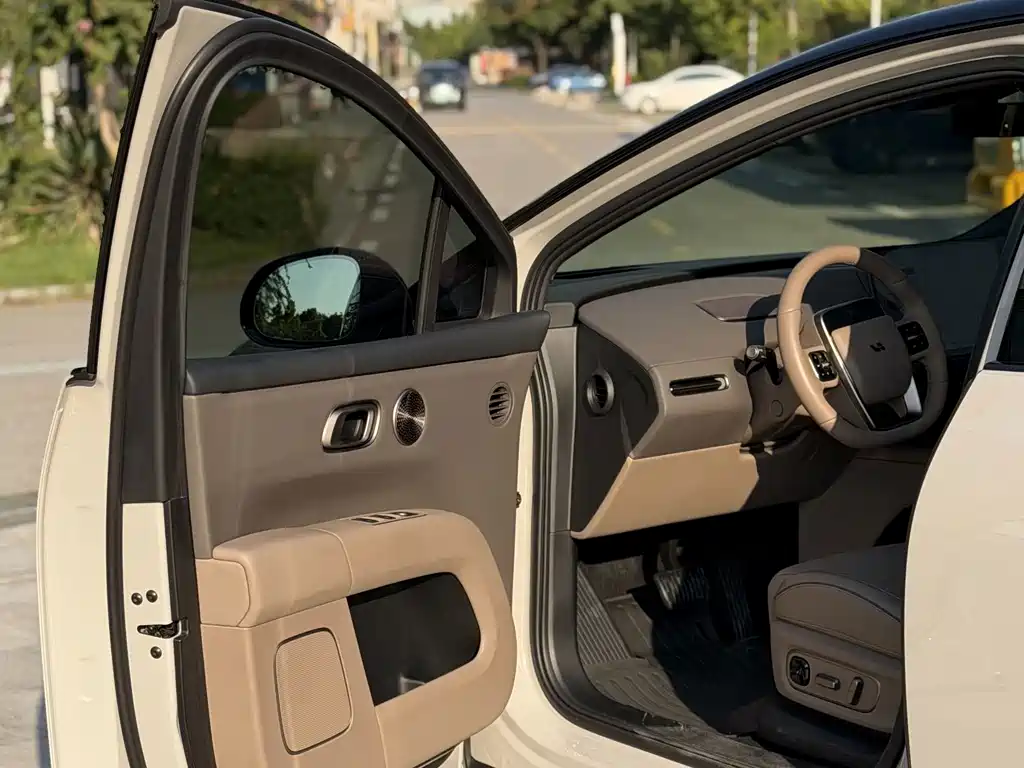 Li Auto Li i6 — миниатюра 15