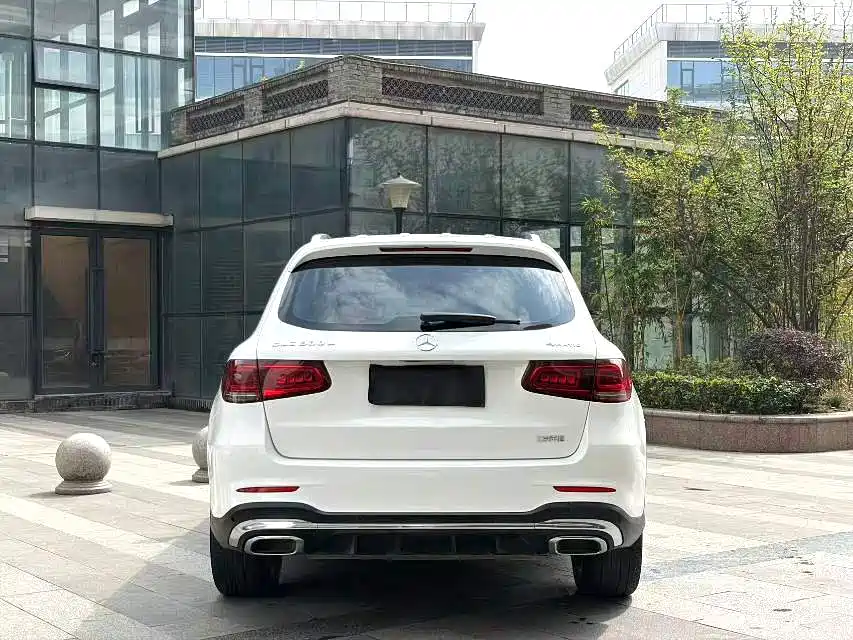 Mercedes-Benz GLC — миниатюра 8
