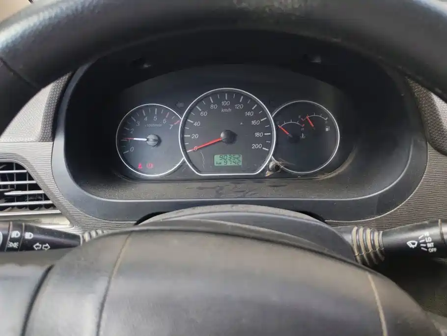Wuling Hongguang — миниатюра 14