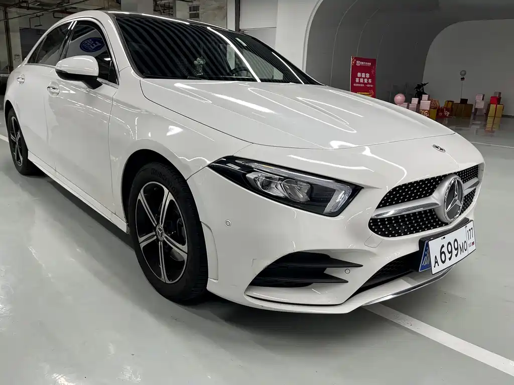 Mercedes-Benz A-Class — миниатюра 3