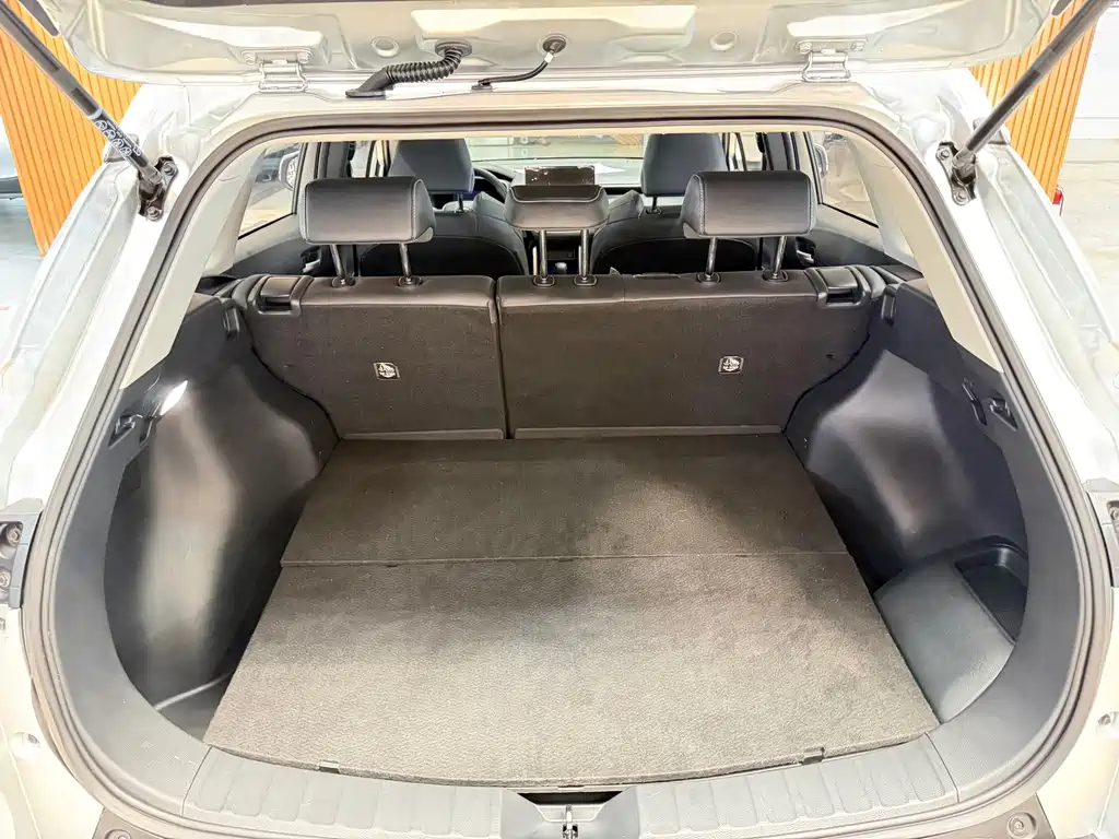 Toyota Frontlander — миниатюра 18