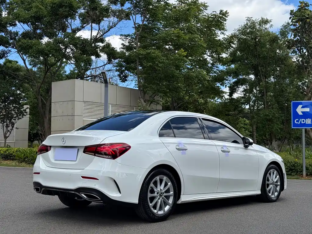 Mercedes-Benz A-Class A 2020 A 200 L