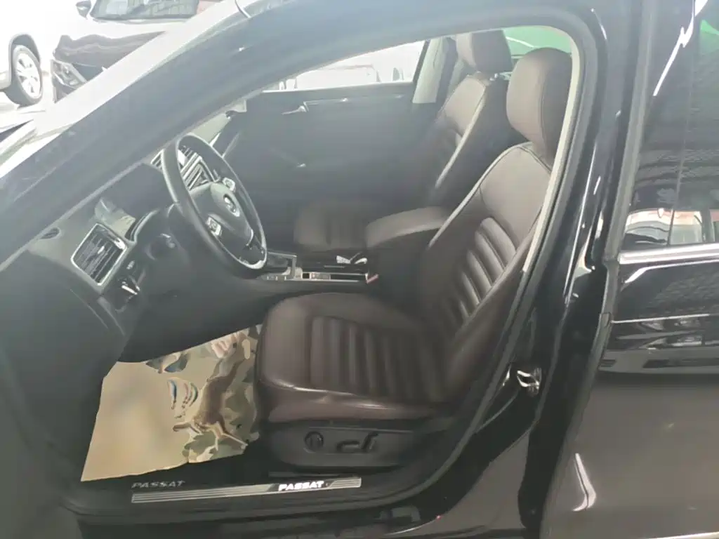 Volkswagen Passat — миниатюра 15