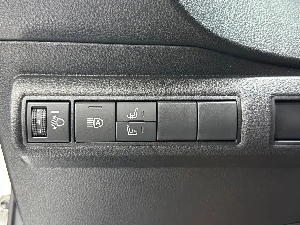 Toyota Corolla — миниатюра 9