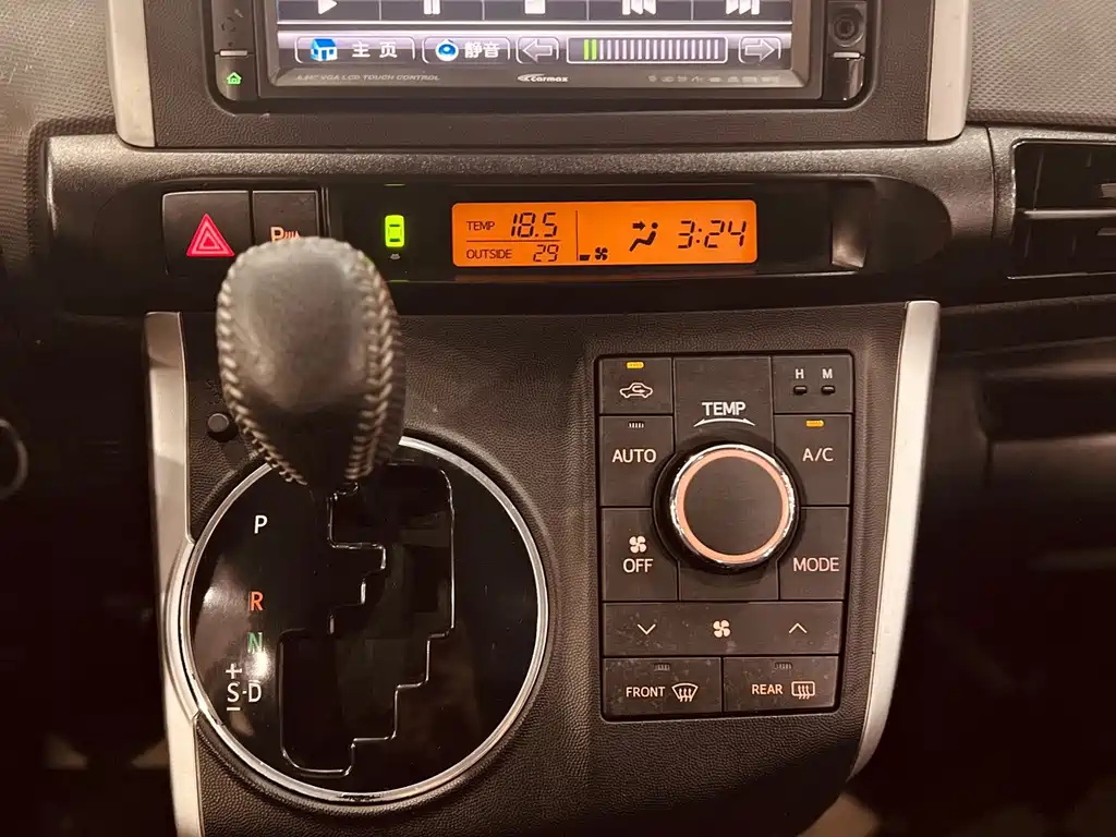 Toyota WISH — миниатюра 10