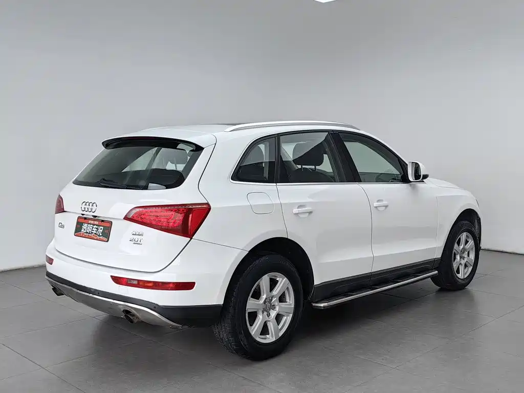 Audi Q5 — миниатюра 2