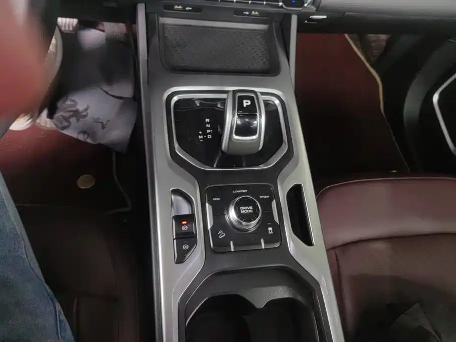 Geely Haoyue — миниатюра 16