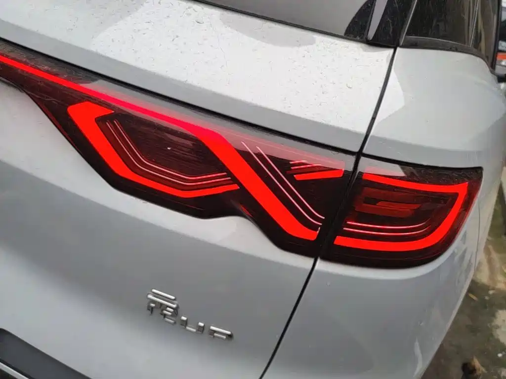 BYD Yuan UP — миниатюра 8