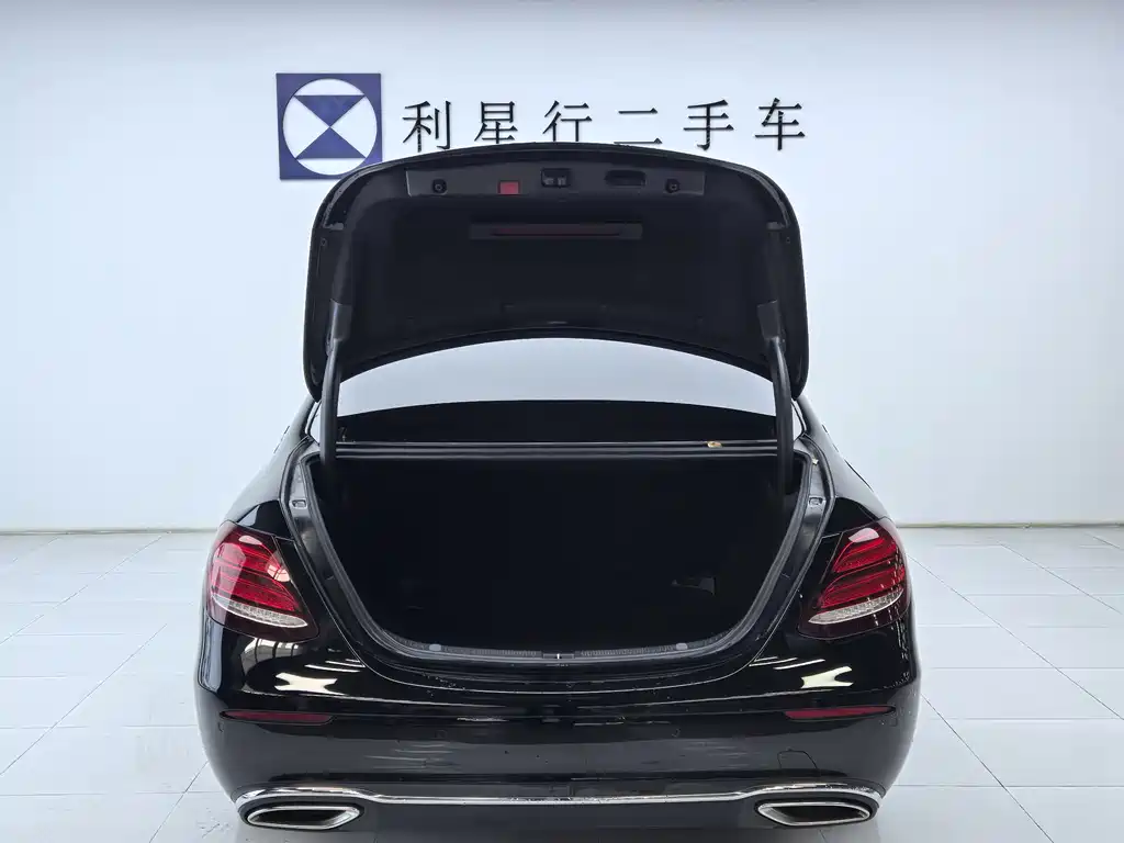Mercedes-Benz E-Class E 2020 E 300 L Fashion