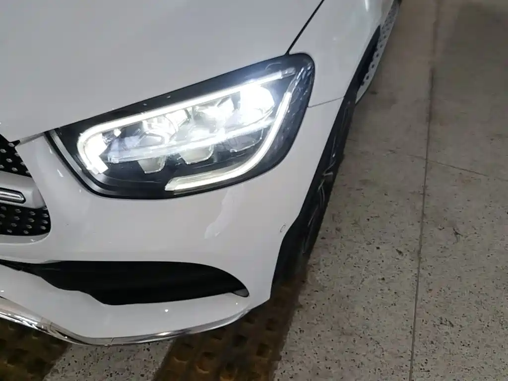 Mercedes-Benz GLC — миниатюра 24