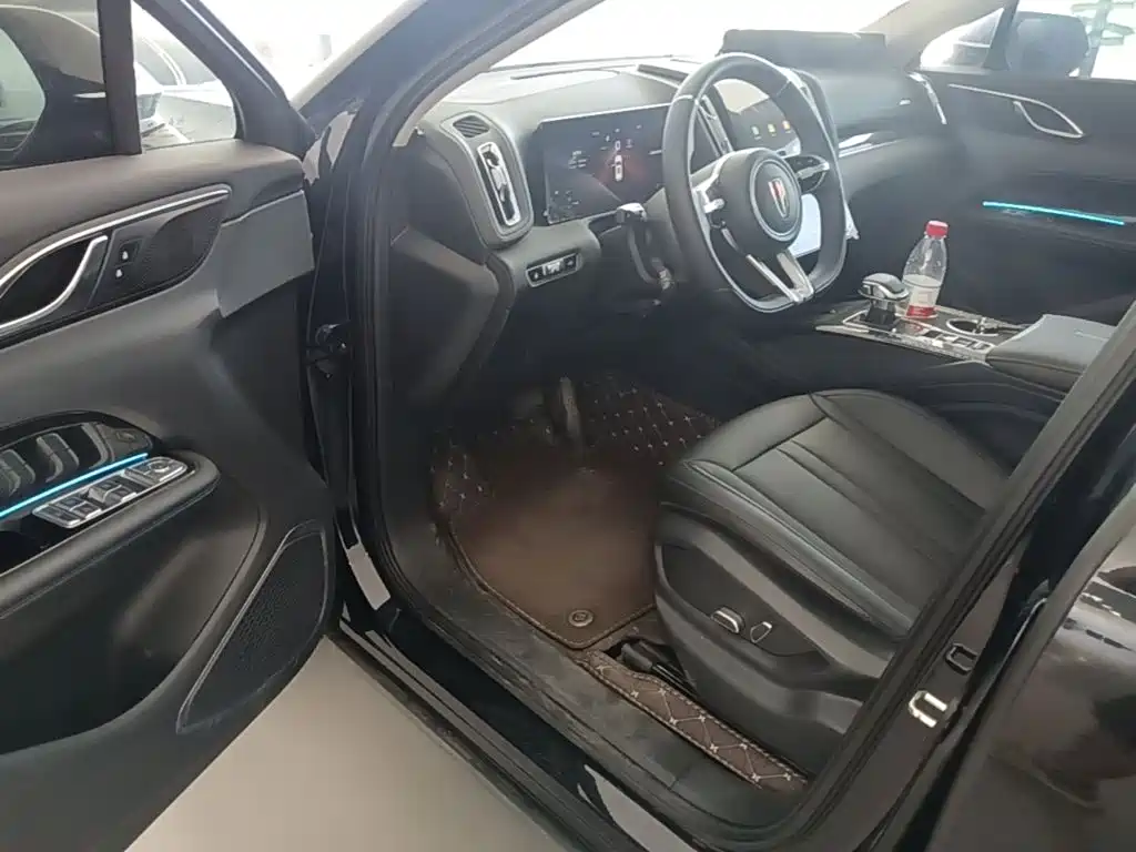 Hongqi Hongqi HS3 PHEV — миниатюра 16