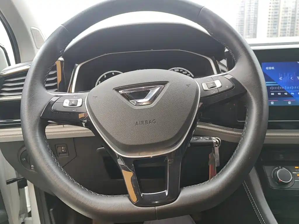 Jetta VS5 — миниатюра 11