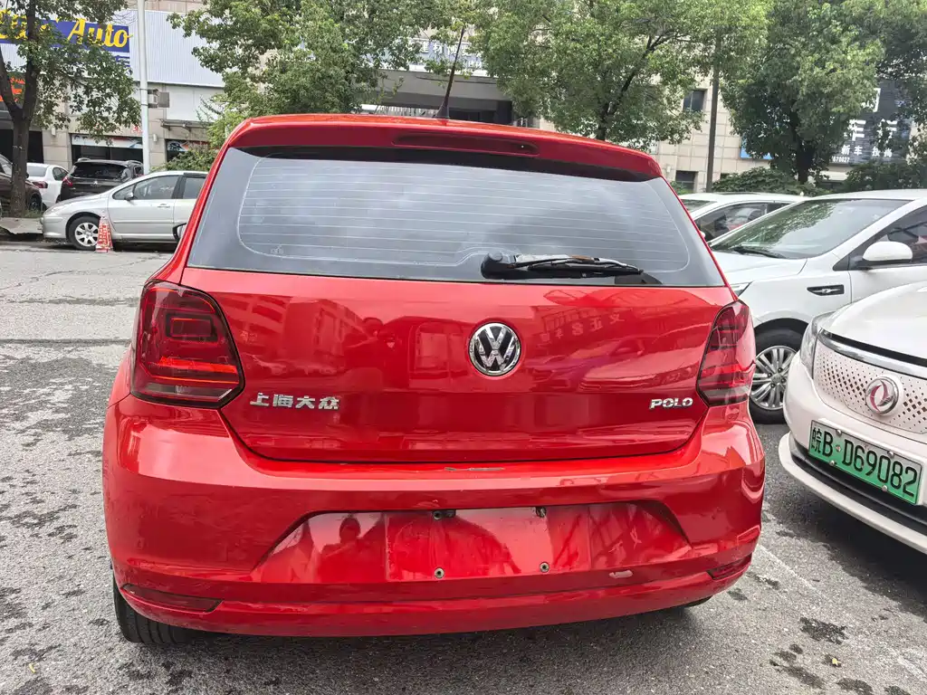 Volkswagen Polo — миниатюра 6
