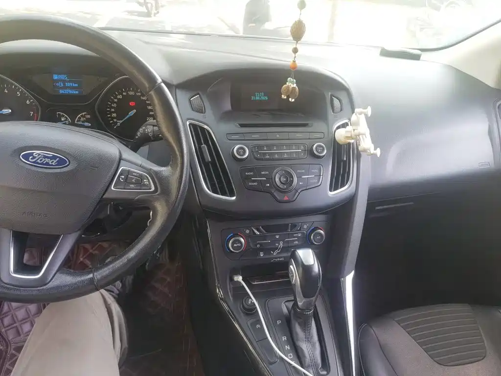 Ford Focus — миниатюра 9